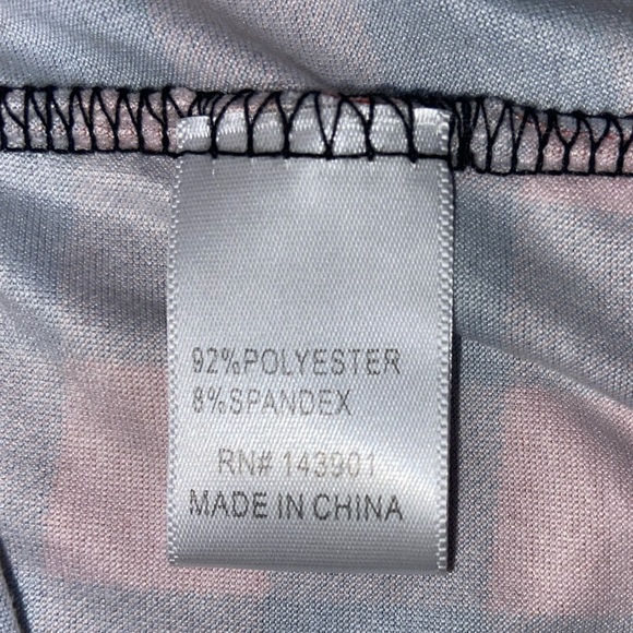 🆕 BUFFALO PLAID ROBE🆕 - Picture 7 of 7